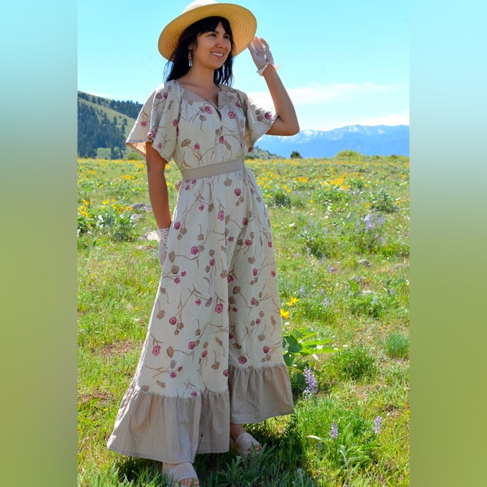 Revivall Holly Hobby I’m Pick-a-pocket linen